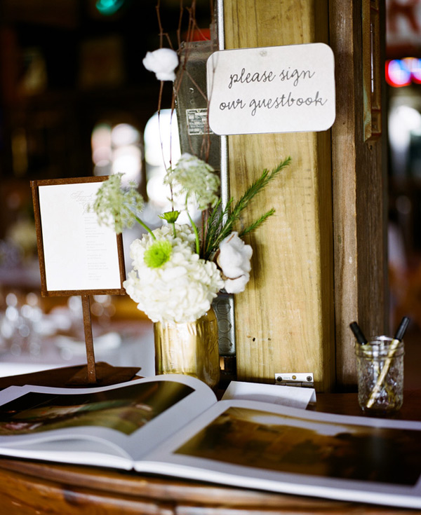 mississippi-wedding-at-the-shack-up-inn