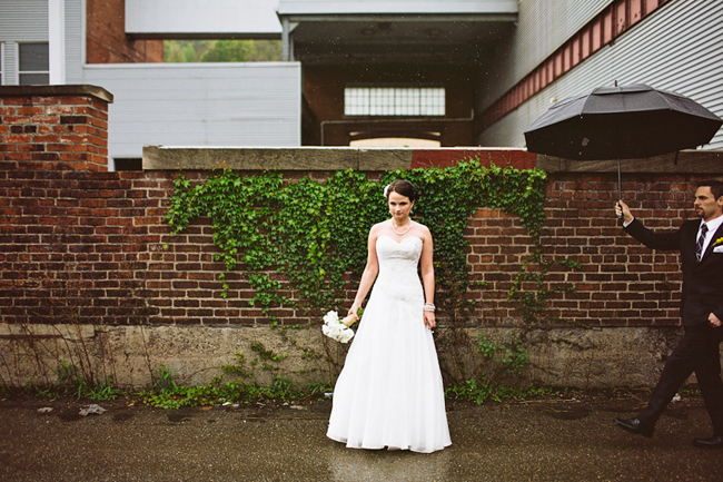 purple-and-yellow-wedding-ideas