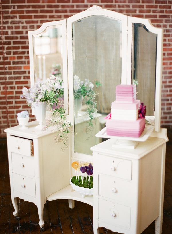 purple-ombre-wedding-ideas