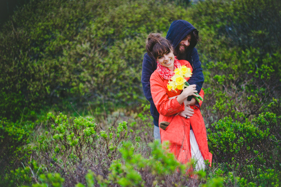 san-francisco-rainy-day-engagement