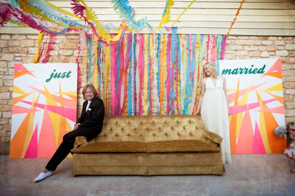 unique-and-artsy-backyard-wedding