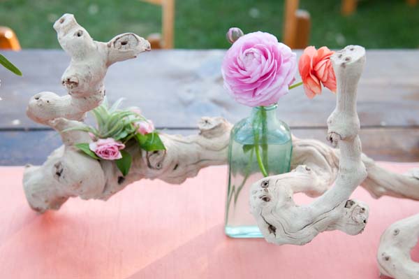 unique-and-artsy-backyard-wedding