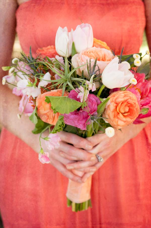 unique-and-artsy-backyard-wedding