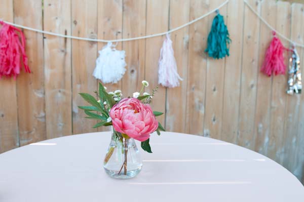 unique-and-artsy-backyard-wedding