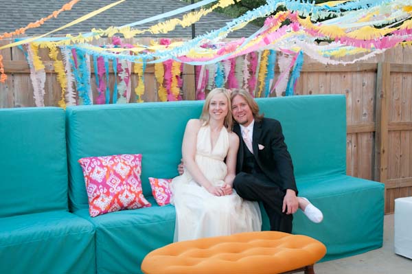 unique-and-artsy-backyard-wedding