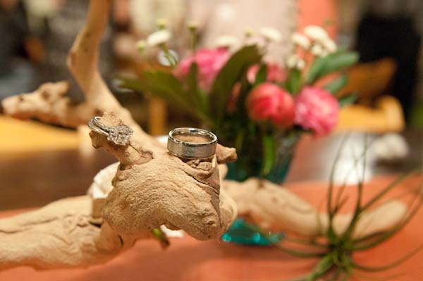 unique-and-artsy-backyard-wedding