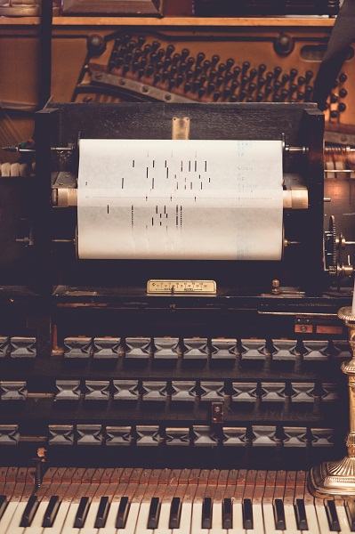 vintage-musical-wedding-ideas