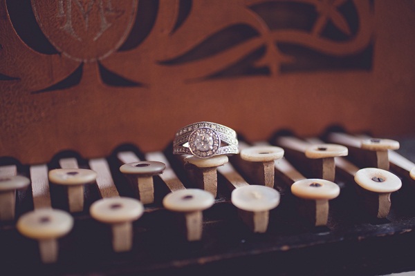 vintage-musical-wedding-ideas