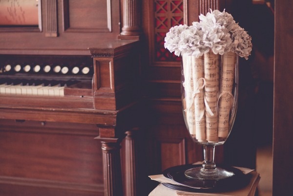 vintage-musical-wedding-ideas