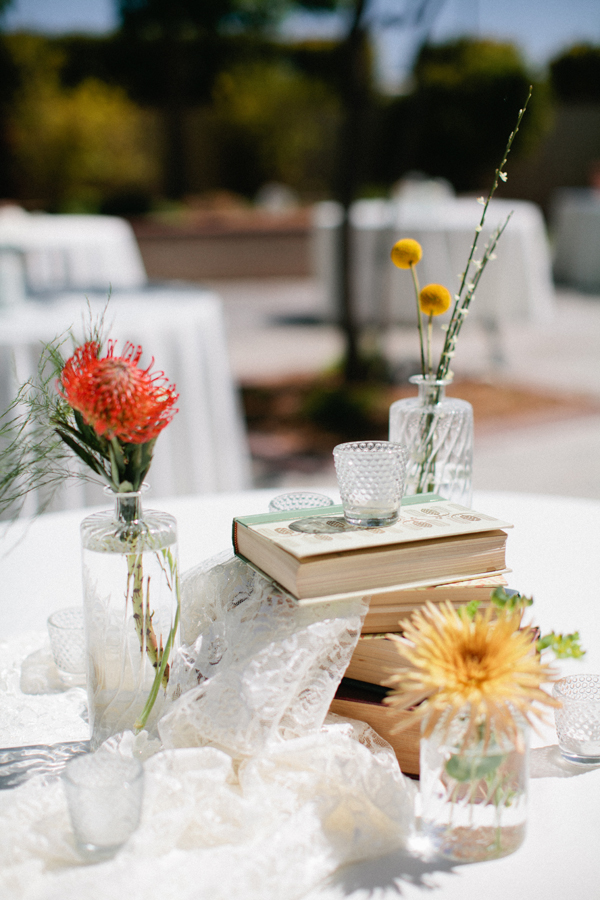 wedding-day-pom-pom-wall