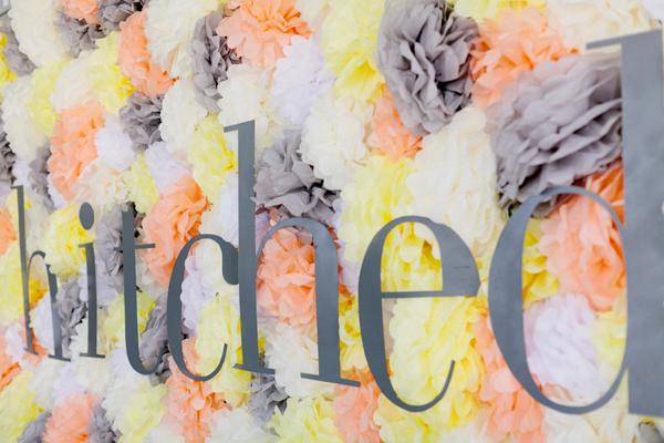 wedding-day-pom-pom-wall