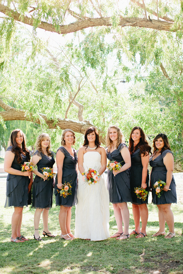 wedding-day-pom-pom-wall