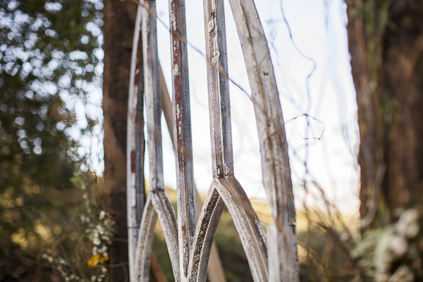yellow-and-cream-rustic-wedding-ideas