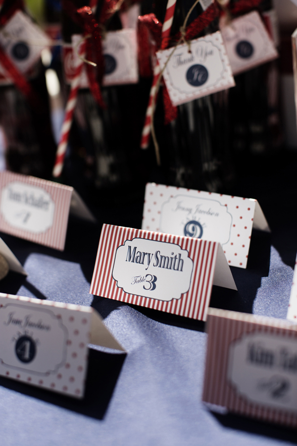 americana-backyard-wedding-ideas