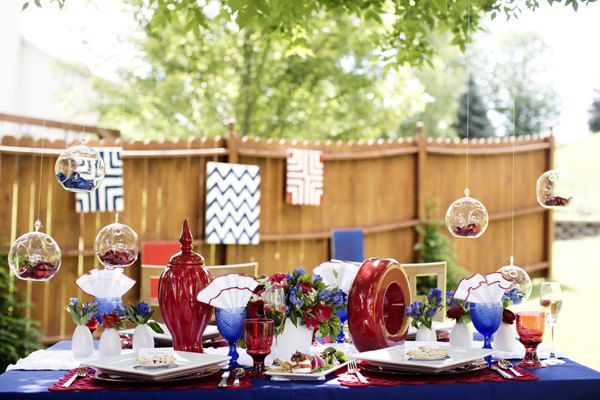 americana-backyard-wedding-ideas