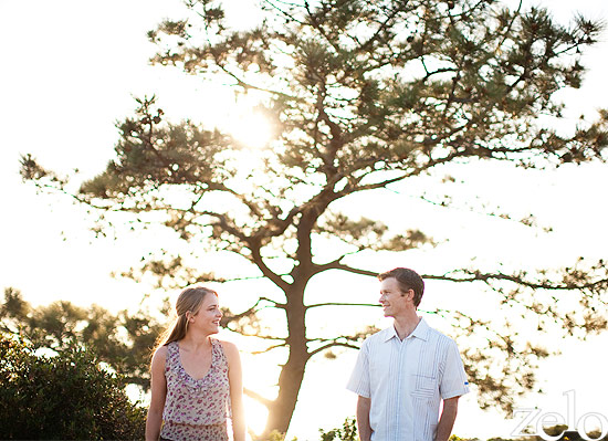 natural-engagement-session-in-the-woods