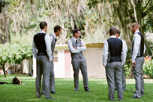 antique-style-wedding-ideas-from