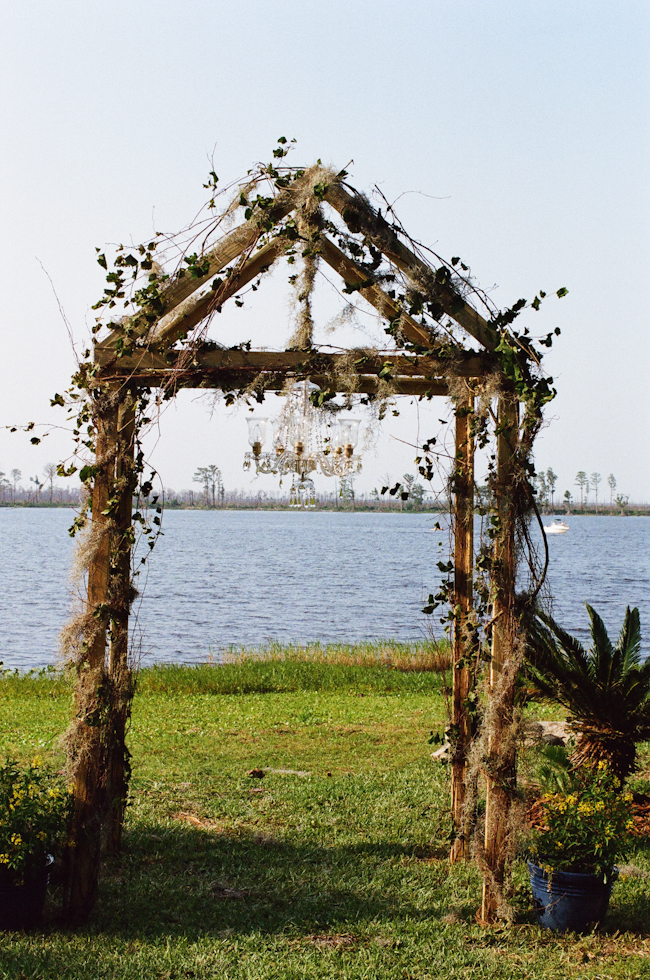 antique-style-wedding-ideas-from