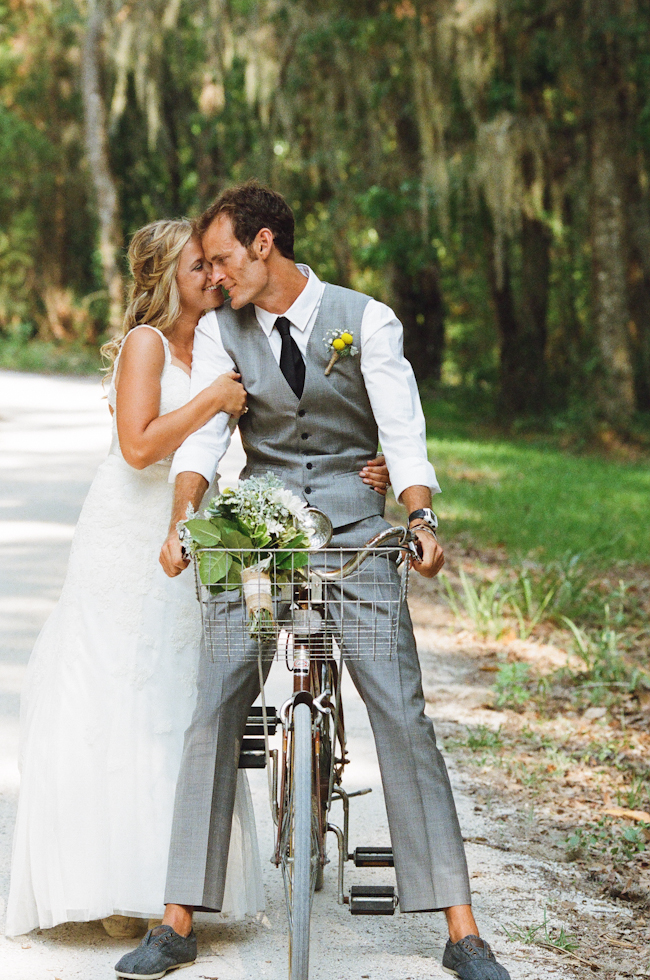 antique-style-wedding-ideas-from