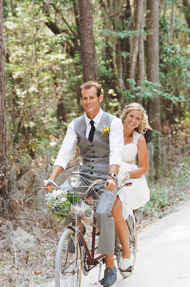 antique-style-wedding-ideas-from