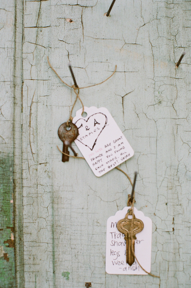 antique-style-wedding-ideas-from