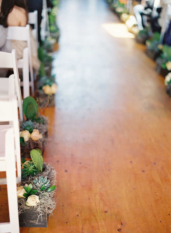 elegant-barnyard-wedding-by-erich