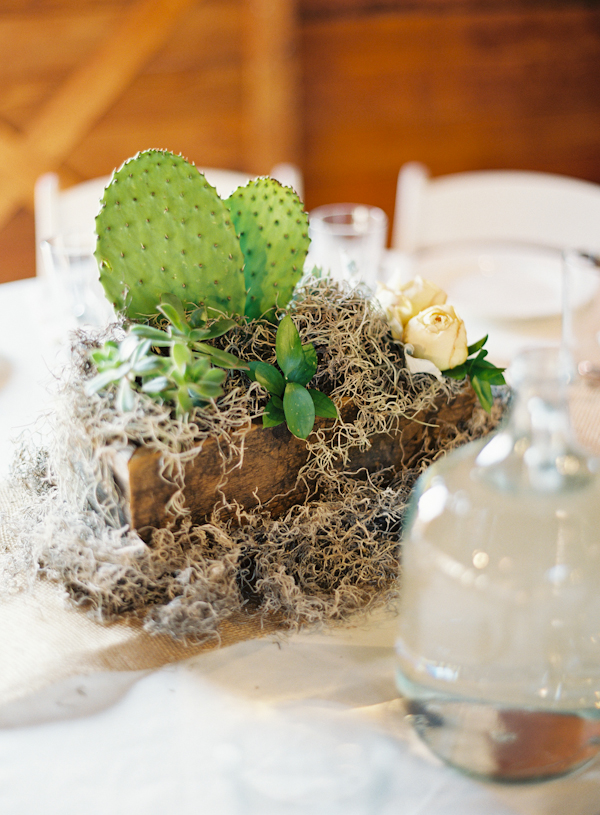 elegant-barnyard-wedding-by-erich