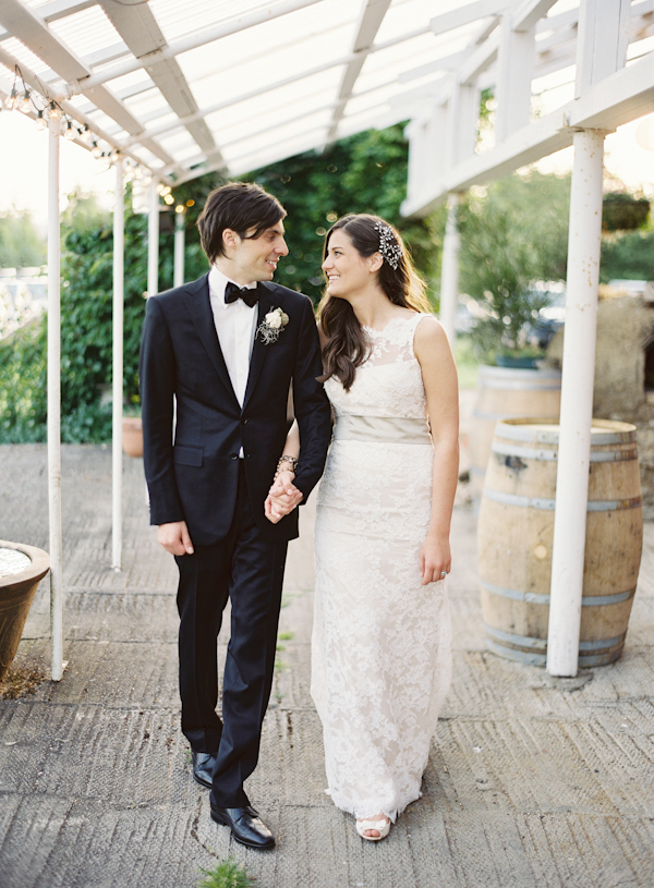 elegant-barnyard-wedding-by-erich