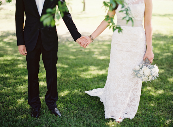 elegant-barnyard-wedding-by-erich