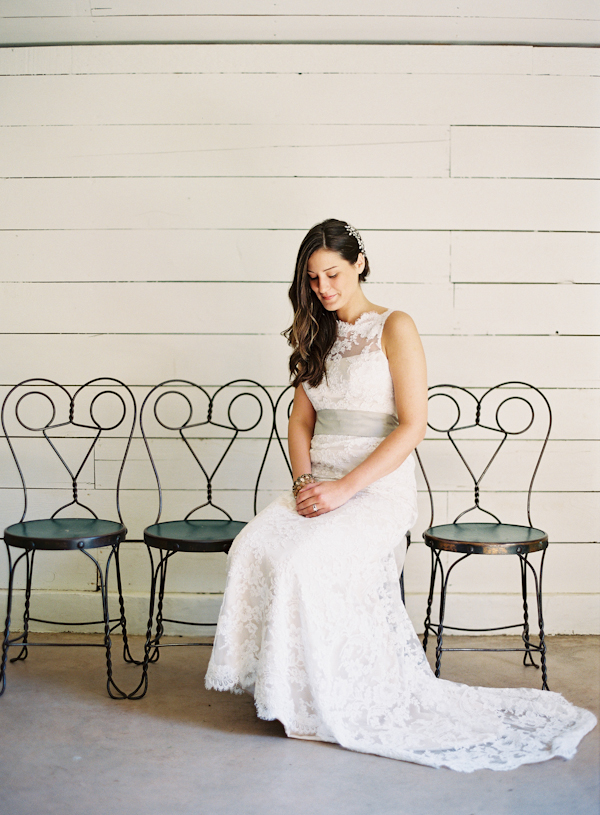 elegant-barnyard-wedding-by-erich