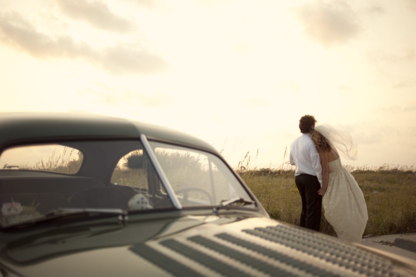 florida-beach-wedding-at-the-postcard