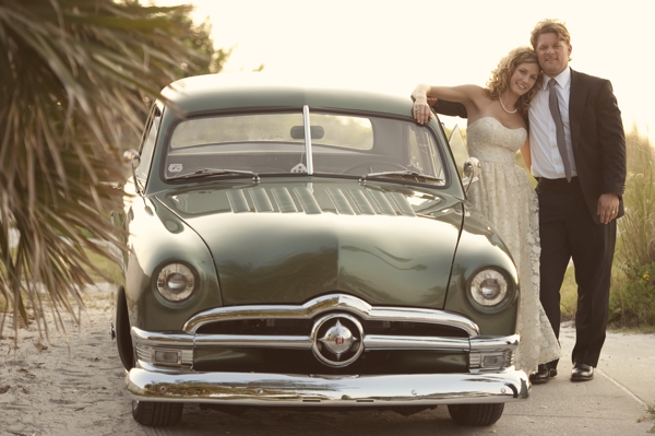 florida-beach-wedding-at-the-postcard