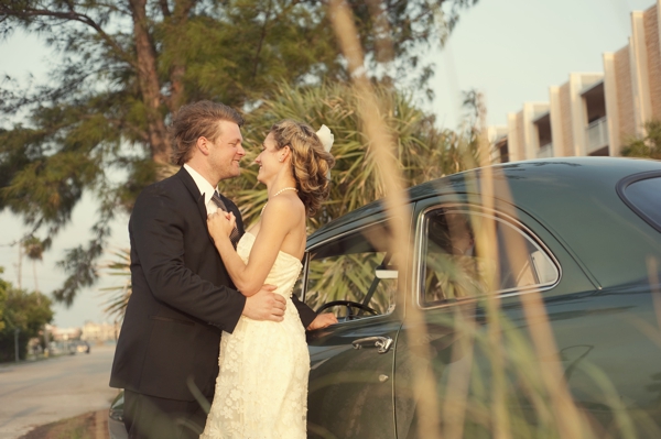 florida-beach-wedding-at-the-postcard