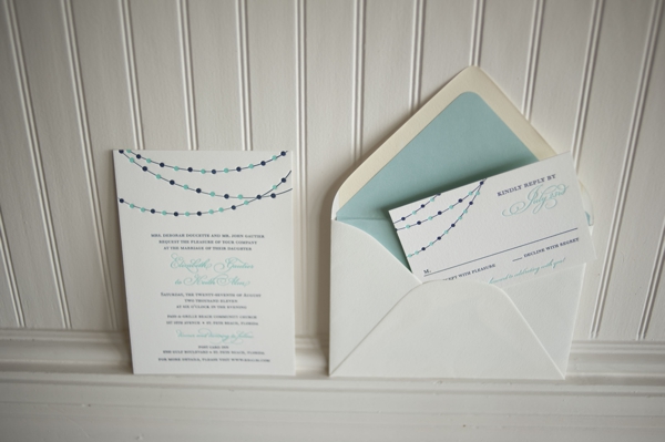 florida-beach-wedding-at-the-postcard