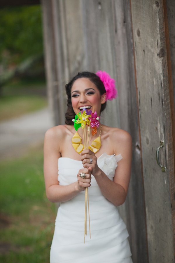 hot-pink-and-orange-neon-wedding-ideas