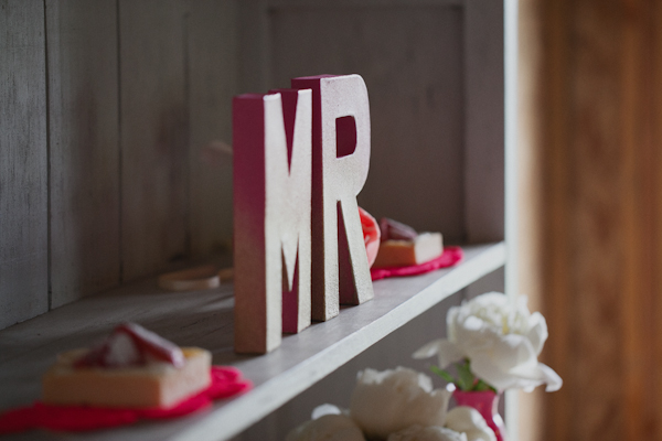 hot-pink-and-orange-neon-wedding-ideas