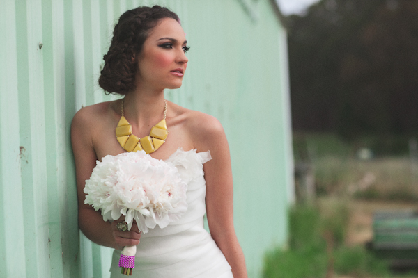 hot-pink-and-orange-neon-wedding-ideas