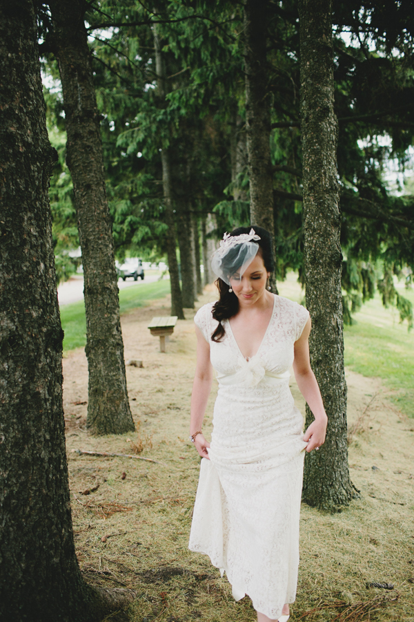 michigan-rustic-barnyard-wedding