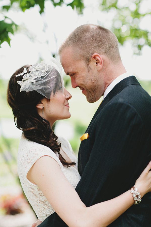 michigan-rustic-barnyard-wedding