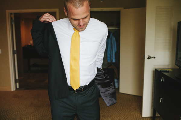 michigan-rustic-barnyard-wedding