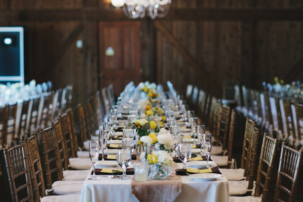 michigan-rustic-barnyard-wedding