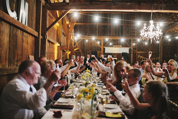 michigan-rustic-barnyard-wedding