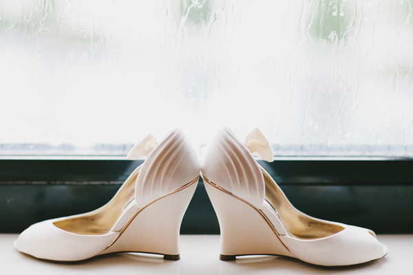 michigan-rustic-barnyard-wedding