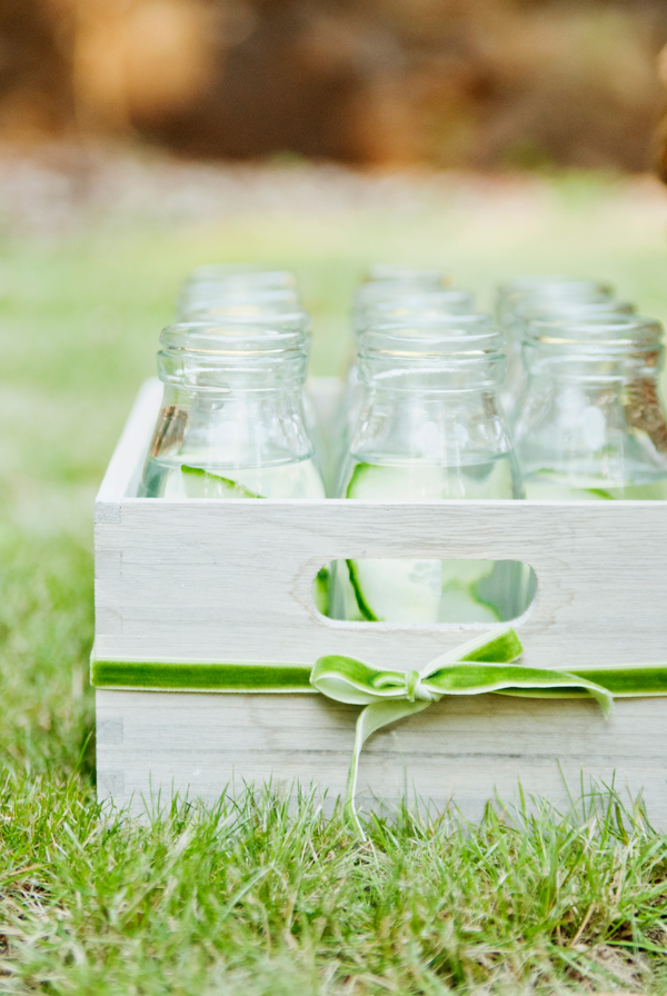 outdoor-vintage-tea-party-ideas