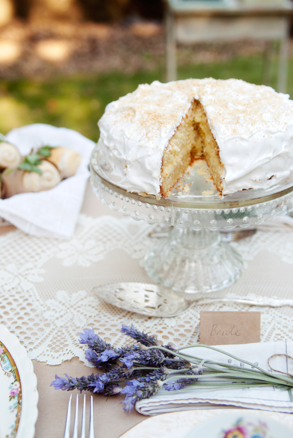 outdoor-vintage-tea-party-ideas
