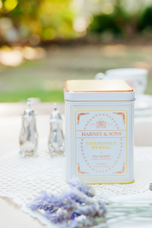 outdoor-vintage-tea-party-ideas