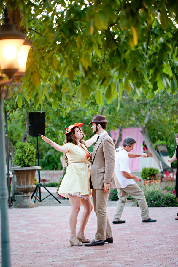 romantic-and-elegant-garden-wedding