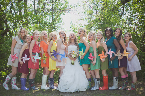 Super Colorful DIY Backyard Wedding Ideas