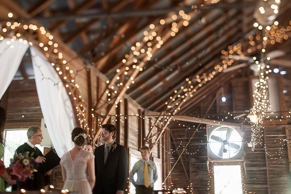 traditional-texas-dance-hall-wedding