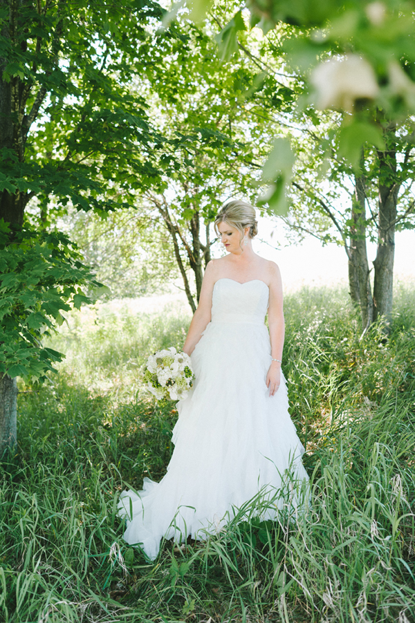 an-enchanted-barn-wedding-in